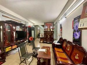 NHÀ MẶT TIỀN KINH DOANH ĐA NGHỀ  -NGAY TRUNG TÂM QUẬN 1 - 40M2 - 9.5 TỶ